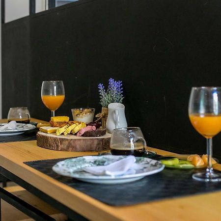 Chillout Trindade Apartment Порту Экстерьер фото